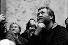 No a tudy nám sem zatéká