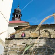 Kalvárie u Ostrého byla kompletně opravena lokálními nadšenci, klobouk dolů!