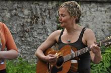 PetrovGrilovaniBirmovancuKveten2013_040