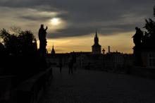 Po pár minutách focení nám ranní slunce zalezlo za mrak, tak zase příště!