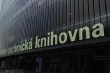 Národní Technická Knihovna - uvnitř se asi fotit nesmí, ale je to parádní oslava pohledového betonu