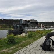 Neustálé uhýbání bruslařům a cyklistům na Modřanské cyklostezce nás unavilo