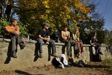 Parafráze na slavnou fotografii 'Svačina na traverze'