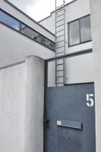 Na čísle 5 to moc nežije