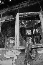 Dlouho nepraná záclona