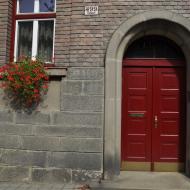 Dveře, červené dveře