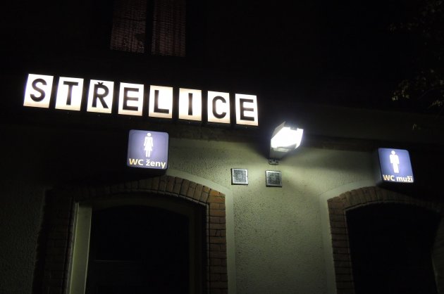 Ty vole, půl šesté a už tma!