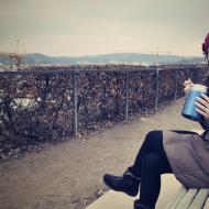 Outdoor večeře s výhledem na jeřáby