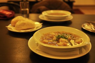 Cibulačka s krutóny