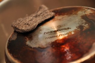 Prý stačí jemně setřít - kecy!