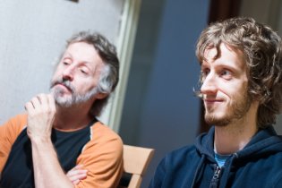 Jistá podoba tam je, že?