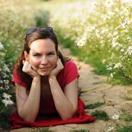 Ty kytky přímo volaly: lehni si a vyfoť se s námi!