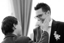 Tradiční facka ženichovi