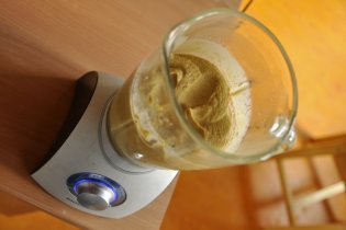 Přichystali jsme pro hosty nějaký hummus