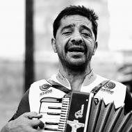 Platbu stravenkami hlaste předem