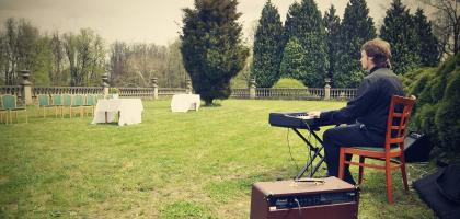 4. víkend v dubnu 2013