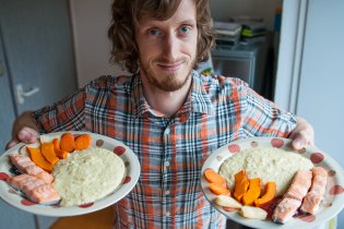 Dala by sis něco menšího, miláčku?