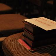 Podařilo se nám rezervovat místa v první řadě