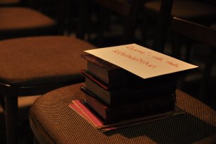 Podařilo se nám rezervovat místa v první řadě