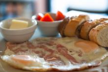 Tomův si objednal svůj první hemenex