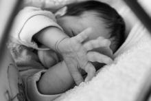 Tati, říkala jsem ti, abys mě nenalíčenou nefotil!