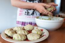 Květákovo-cuketové karbenátky (z cukety produced by Lenka)