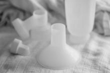 Jedna umělecká s odsávačkou