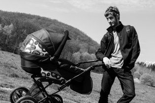 První pořádná vyjížďka do Údolí oddechu, na řízení si troufnul i taťka