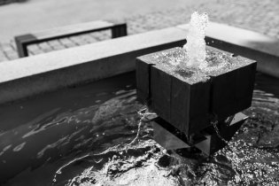 V této kašně se můžete vyráchat, až půjdete někdy v noci z hospody U Šťávů