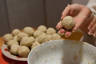 Kdepak, to opravdu nejsou předimenzované polévkové knedlíčky