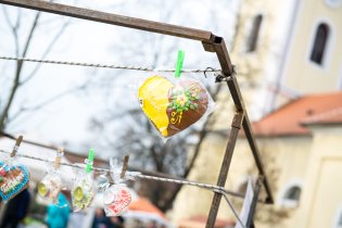 Jeden z asi šesti (no dobře, možná osmi) stánků na bystrckém vánočním trhu