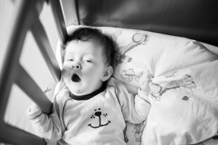 Proč jsem se vzbudila tak brzo? Klidně bych ještě spala