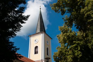 Nedělní ráno u kostela sv. Janů