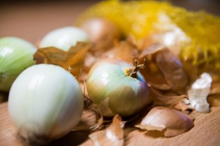 Venku je ošklivo, tak vaříme - zde cibule