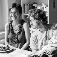 Tom se nestačí divit, cože to vlastně uvařil