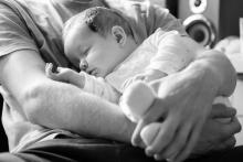 Máma něco nudného čte, tak jsem to radši na chvíli zalomila