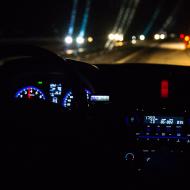 Pro Toma poněkud netradiční pohled na D1 ze zadní sedačky, dokonce mohl s Verunkou koukat na Křemílka a Vochomůrku