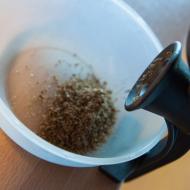 Mleté lněné semínko = nezbytná součást přípravy na porod