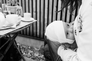 Ani Verunka neodolala nabídce pokrmů z místních surovin