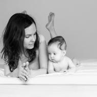 Přípravy na focení postelových scén vrcholí, soustředění je maximální