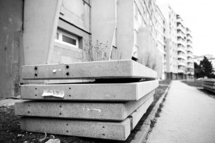 Krásné nové betonové lodžie... již brzy i na našem paneláku!