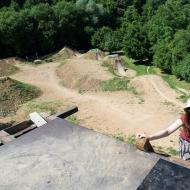 Radost z nové rozhledny, která nám vyrostla za barákem za podpory městské části