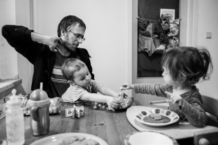 Sofinka je u nás na návštěvě přesně po dvou letech - tentokrát si tu už má aspoň s kým pokecat