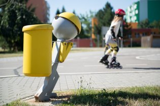 Roboti i děti sviští v Komíně na dopravním hřišti