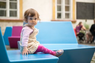 Tak toto je ovšem luxusní hačačí! (nádvoří Morgalu)