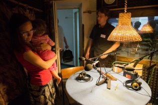 A tady se nahrávají pohádky, Verunko