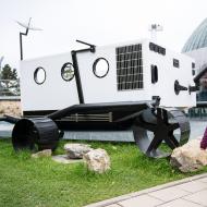 Tak takové auto jsi ještě Verunko neviděla - planetární rover v Kognitoriu