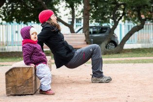 Je ti zima? Tak makej!