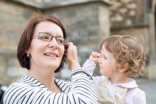 Alice dává Verunce lekci řeči těla