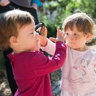 Kájo, svítí sluníčko, Ty si prostě musíš vzít brýle!